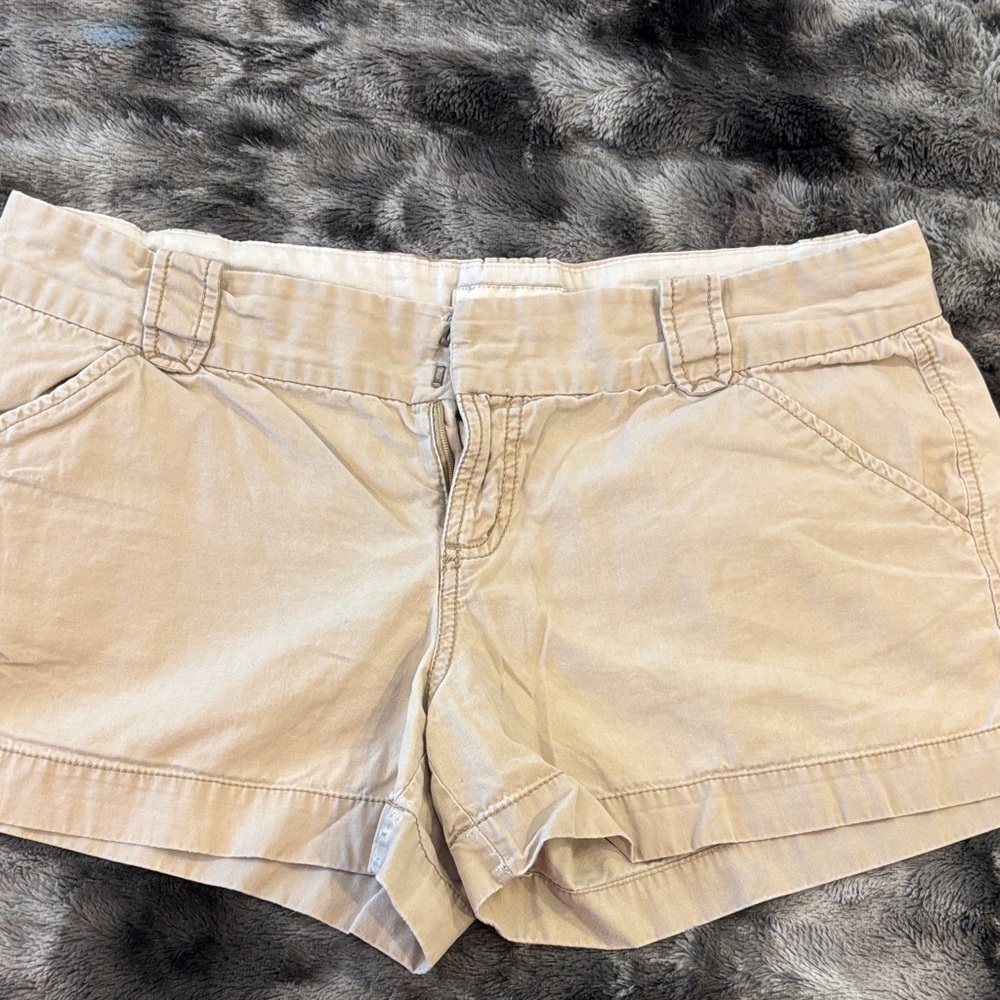 Old Navy Tan Shorts Casual Cotton Blend